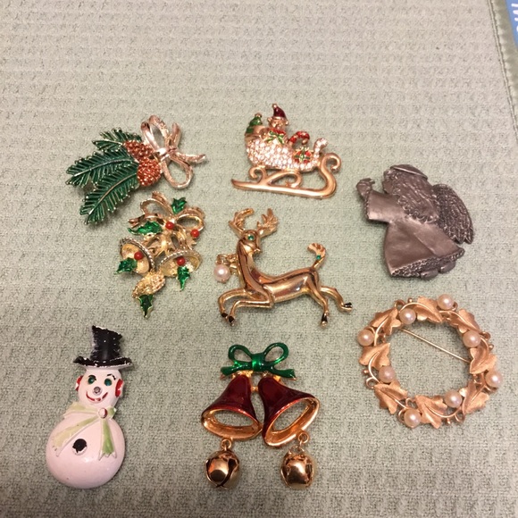 Gerry Roman Hallmark Jewelry - Vintage Christmas Brooch Lot of 8 Pins Jeanne, Gerry, Roman,& Beatrix Adorable